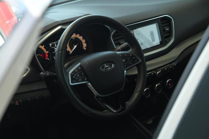 Lada (ВАЗ) Vesta I Рестайлинг (NG) с пробегом 2024 года, цена 1 299 000 рублей, 21000 км, седан, Автокод Объявления