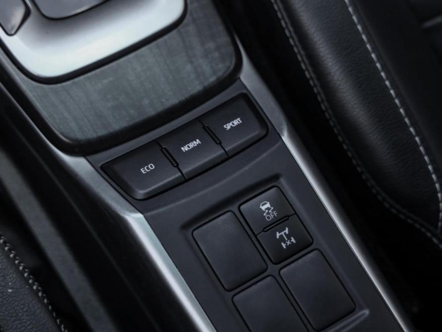 Toyota Fortuner II Рестайлинг Санкт-Петербург  - изображение 24
