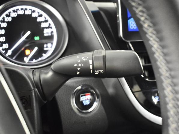 Toyota Camry VIII (XV70) Рестайлинг с пробегом 2021 года, цена 3 230 100 рублей, 69106 км, седан, Автокод Объявления