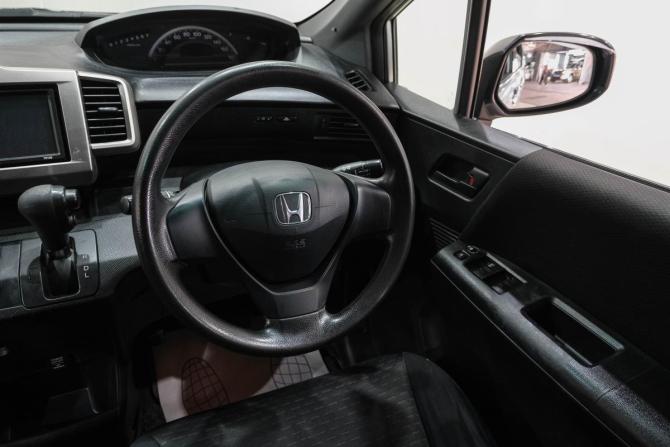 Honda Freed I с пробегом 2011 года, цена 999 000 рублей, 250000 км, компактвэн, Автокод Объявления