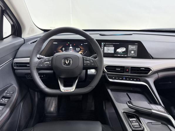 Changan UNI-T I с пробегом 2023 года, цена 2 080 000 рублей, 67234 км, внедорожник, Автокод Объявления