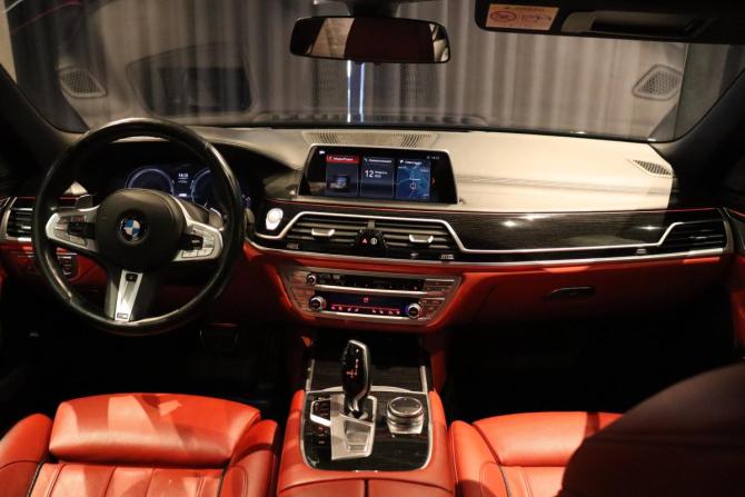 BMW 7 серии VI (G11/G12) с пробегом 2018 года, цена 5 180 000 рублей, 87857 км, седан, Автокод Объявления