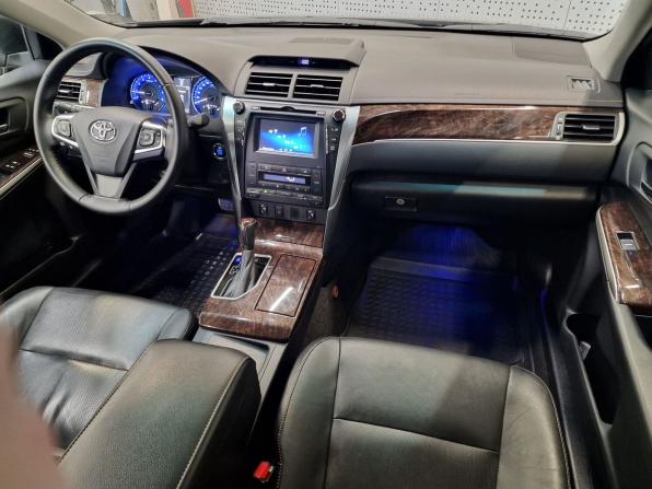 Toyota Camry VII (XV50) Рестайлинг с пробегом 2016 года, цена 1 250 000 рублей, 89891 км, седан, Автокод Объявления