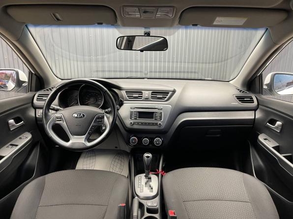 Kia Rio III Рестайлинг с пробегом 2016 года, цена 1 197 000 рублей, 51436 км, хэтчбек, Автокод Объявления