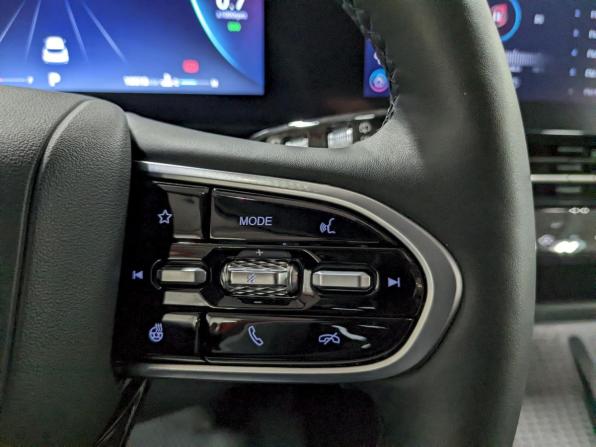 Omoda C5 I с пробегом 2023 года, цена 1 790 000 рублей, 19000 км, внедорожник, Автокод Объявления