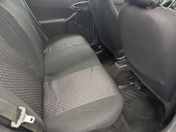 Ford Focus I Рестайлинг с пробегом 2004 года, цена 359 000 рублей, 238262 км, хэтчбек, Автокод Объявления