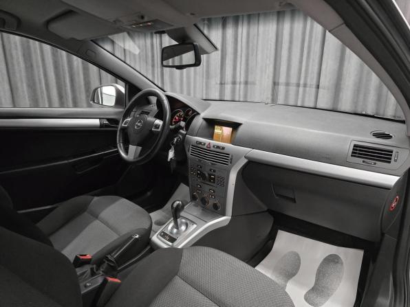 Opel Astra H Рестайлинг с пробегом 2010 года, цена 530 000 рублей, 118000 км, хэтчбек, Автокод Объявления