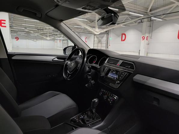 Volkswagen Tiguan II с пробегом 2017 года, цена 2 486 000 рублей, 127023 км, внедорожник, Автокод Объявления