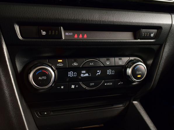 Mazda 3 III (BM) с пробегом 2014 года, цена 1 265 995 рублей, 139584 км, седан, Автокод Объявления