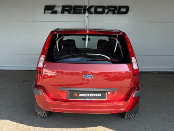 Ford Fusion I Рестайлинг с пробегом 2007 года, цена 639 000 рублей, 136395 км, хэтчбек, Автокод Объявления