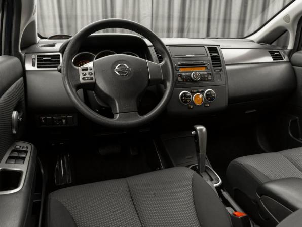 Nissan Tiida I Рестайлинг с пробегом 2010 года, цена 790 000 рублей, 159918 км, седан, Автокод Объявления