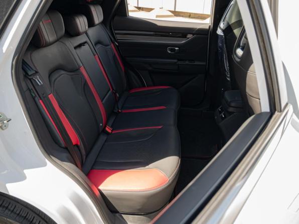 JETOUR DASHING I с пробегом 2023 года, цена 1 880 000 рублей, 61382 км, внедорожник, Автокод Объявления
