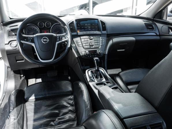 Opel Insignia I с пробегом 2009 года, цена 798 000 рублей, 215555 км, седан, Автокод Объявления
