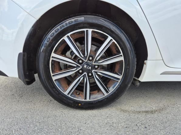 Kia Optima IV Рестайлинг с пробегом 2018 года, цена 1 498 000 рублей, 216893 км, седан, Автокод Объявления