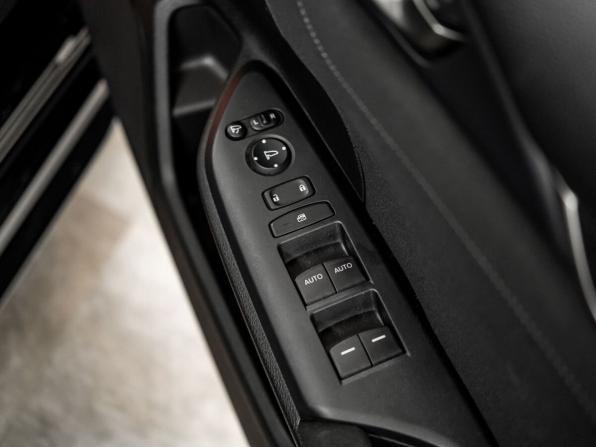 Honda Civic X с пробегом 2018 года, цена 1 820 000 рублей, 117947 км, хэтчбек, Автокод Объявления