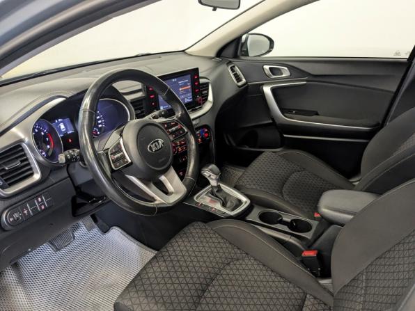 Kia Ceed III с пробегом 2020 года, цена 1 890 000 рублей, 91490 км, универсал, Автокод Объявления