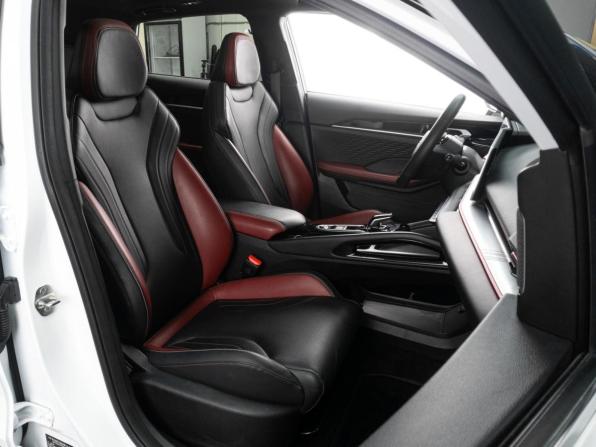 Geely Coolray I Рестайлинг с пробегом 2023 года, цена 2 149 000 рублей, 37024 км, внедорожник, Автокод Объявления