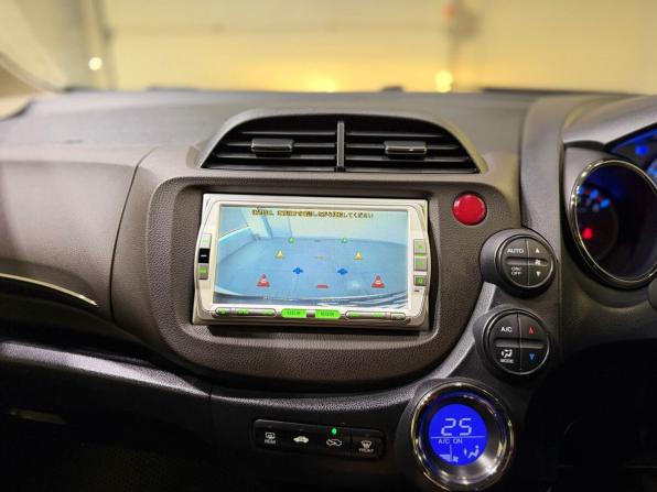 Honda Fit Shuttle I с пробегом 2011 года, цена 899 000 рублей, 215867 км, универсал, Автокод Объявления
