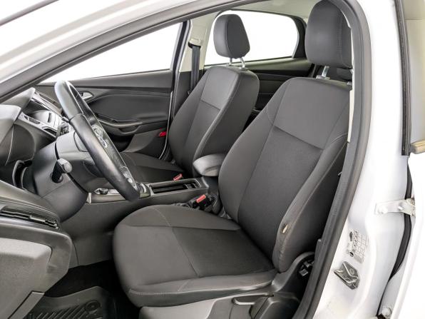 Ford Focus III Рестайлинг с пробегом 2018 года, цена 1 225 000 рублей, 90735 км, седан, Автокод Объявления