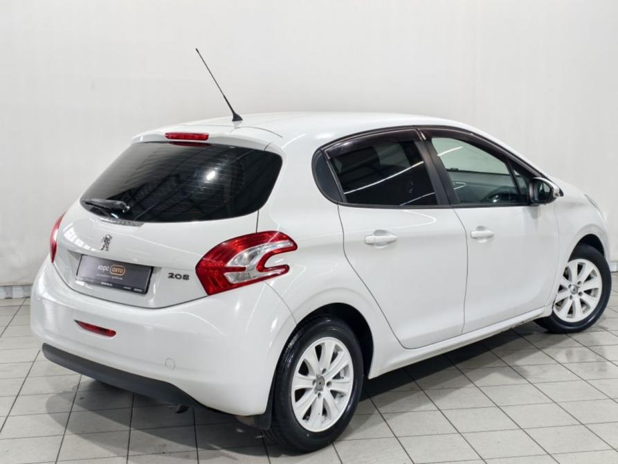 Peugeot 208 I Курск  - изображение 3