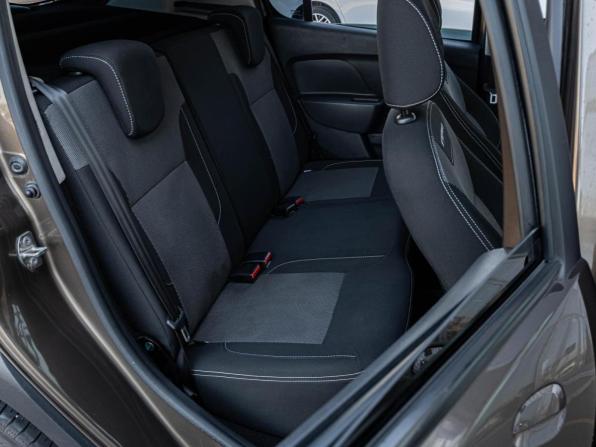 Renault Sandero II Рестайлинг с пробегом 2021 года, цена 1 059 000 рублей, 103306 км, хэтчбек, Автокод Объявления