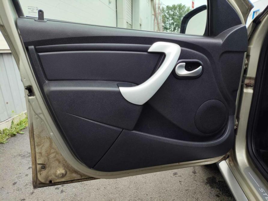 Renault Sandero I Санкт-Петербург  - изображение 11
