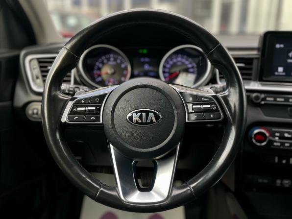 Kia Ceed III с пробегом 2019 года, цена 1 670 000 рублей, 170500 км, универсал, Автокод Объявления