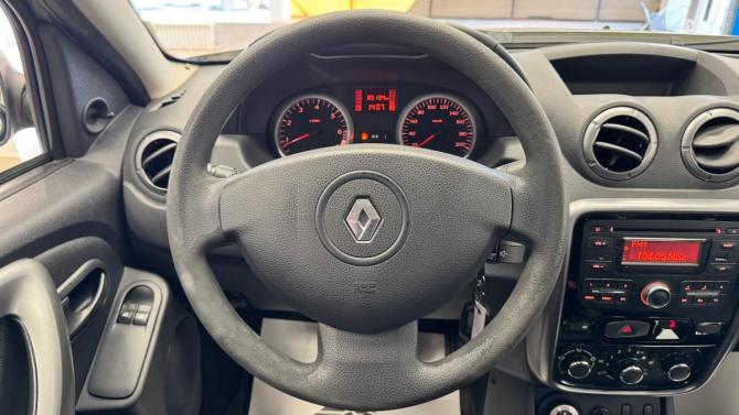 Renault Duster I с пробегом 2013 года, цена 879 000 рублей, 85134 км, внедорожник, Автокод Объявления