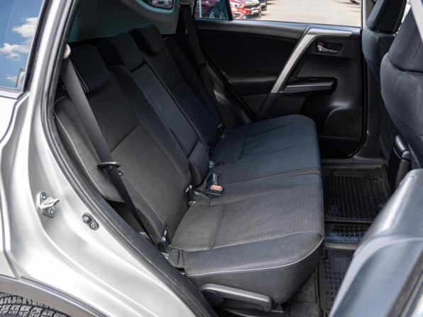 Toyota RAV4 IV (XA40) Рестайлинг с пробегом 2016 года, цена 2 430 000 рублей, 53951 км, внедорожник, Автокод Объявления