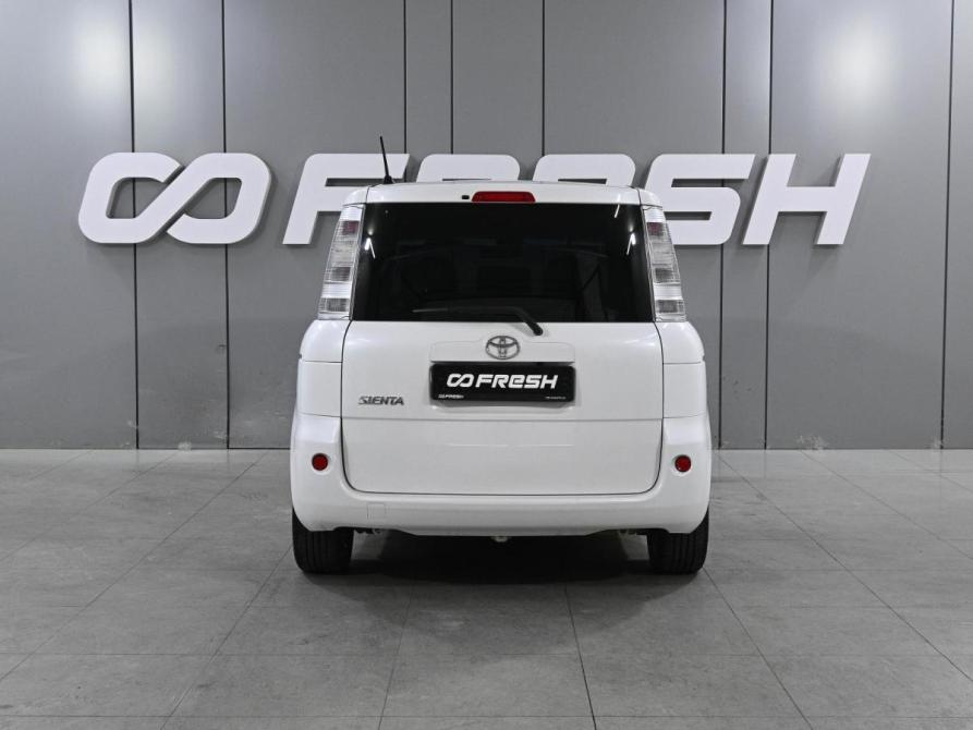 Toyota Sienta I Рестайлинг 2 Ростов-на-Дону  - изображение 4