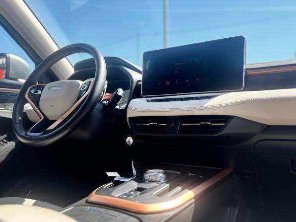 Haval Jolion I с пробегом 2022 года, цена 1 650 000 рублей, 136446 км, внедорожник, Автокод Объявления