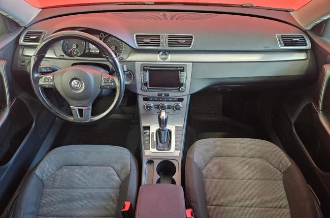 Volkswagen Passat B7 с пробегом 2014 года, цена 1 299 000 рублей, 141140 км, седан, Автокод Объявления