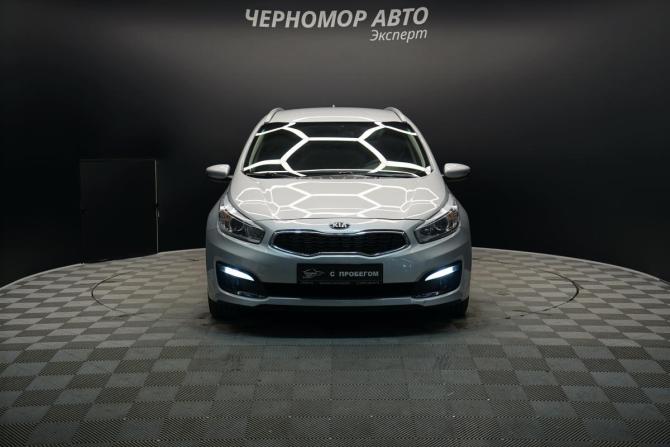 Kia Ceed II Рестайлинг с пробегом 2017 года, цена 1 570 000 рублей, 121911 км, универсал, Автокод Объявления