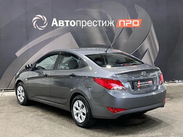 Hyundai Solaris I Рестайлинг с пробегом 2015 года, цена 1 099 000 рублей, 40458 км, седан, Автокод Объявления
