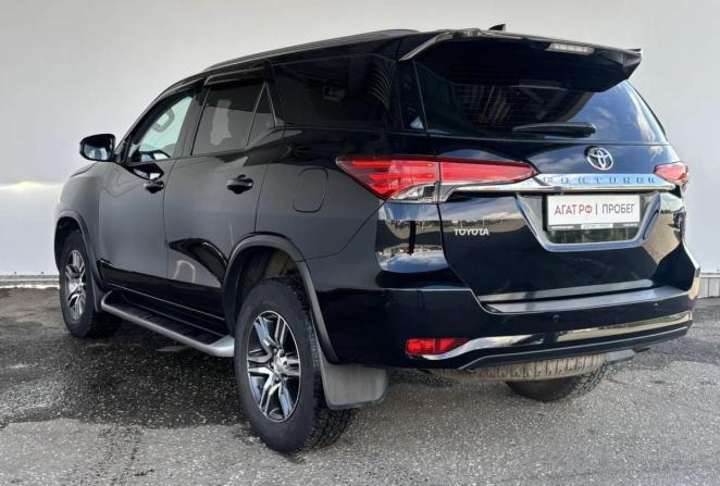 Toyota Fortuner II с пробегом 2018 года, цена 3 895 000 рублей, 71858 км, внедорожник, Автокод Объявления