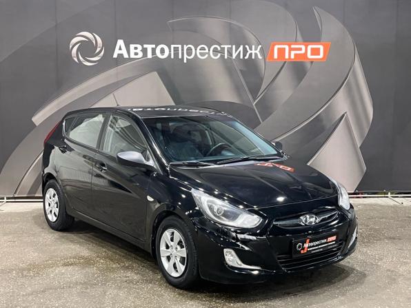 Hyundai Solaris I с пробегом 2012 года, цена 687 000 рублей, 99700 км, хэтчбек, Автокод Объявления