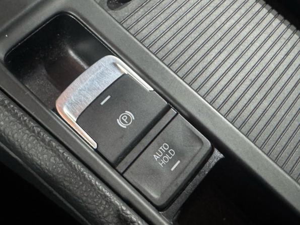 Volkswagen Golf VII с пробегом 2013 года, цена 980 000 рублей, 229957 км, хэтчбек, Автокод Объявления
