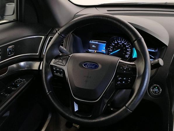 Ford Explorer V Рестайлинг с пробегом 2016 года, цена 3 289 000 рублей, 92843 км, внедорожник, Автокод Объявления