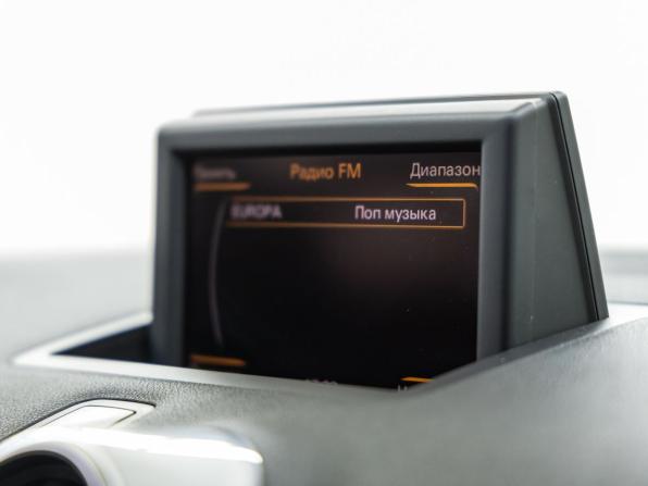 Audi A1 I (8X) с пробегом 2011 года, цена 998 000 рублей, 120104 км, хэтчбек, Автокод Объявления