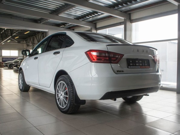 Lada (ВАЗ) Vesta I с пробегом 2019 года, цена 770 000 рублей, 125000 км, седан, Автокод Объявления