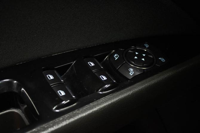 Ford Mondeo V с пробегом 2016 года, цена 1 649 000 рублей, 94300 км, седан, Автокод Объявления