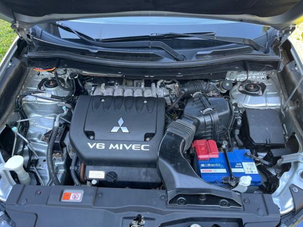 Mitsubishi Outlander III Рестайлинг 2 с пробегом 2016 года, цена 2 299 000 рублей, 170932 км, внедорожник, Автокод Объявления