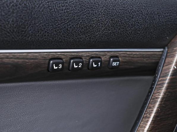 Toyota Land Cruiser 200 Series с пробегом 2008 года, цена 2 979 000 рублей, 324537 км, внедорожник, Автокод Объявления
