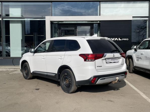 Mitsubishi Outlander III Рестайлинг 3 с пробегом 2019 года, цена 1 579 000 рублей, 225000 км, внедорожник, Автокод Объявления