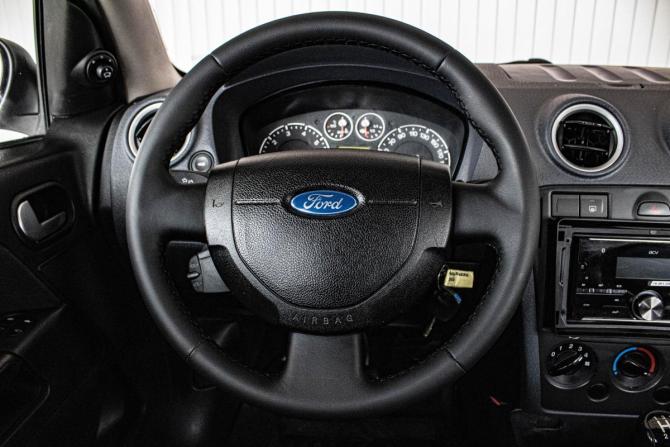 Ford Fusion I Рестайлинг с пробегом 2008 года, цена 469 000 рублей, 173528 км, хэтчбек, Автокод Объявления