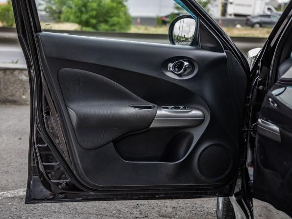 Nissan Juke I с пробегом 2013 года, цена 1 068 000 рублей, 110829 км, внедорожник, Автокод Объявления
