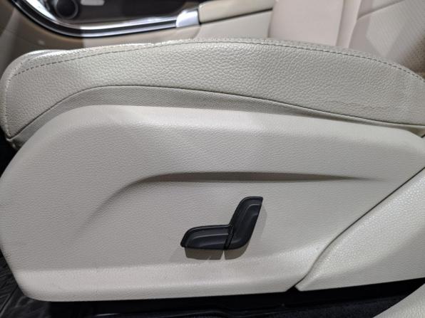 Mercedes-Benz GLC I (X253) Рестайлинг с пробегом 2019 года, цена 3 750 000 рублей, 90329 км, внедорожник, Автокод Объявления
