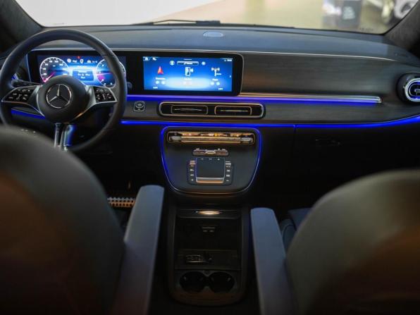 Новый Mercedes-Benz V-Класс III (W447) Рестайлинг 2 2025 года, цена 34 000 000 рублей, минивэн, Автокод Объявления