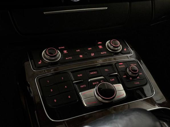 Audi A8 III (D4) с пробегом 2014 года, цена 2 139 900 рублей, 201111 км, седан, Автокод Объявления