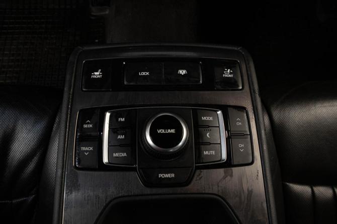 Hyundai Genesis II с пробегом 2014 года, цена 1 669 000 рублей, 147200 км, седан, Автокод Объявления